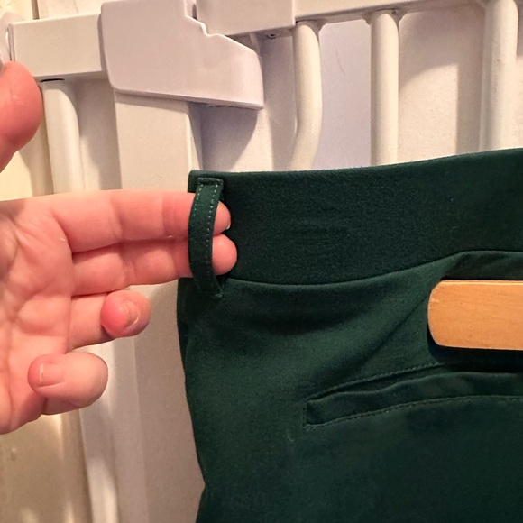 Betabrand green stretch pants.  New no tags ( they don’t come w/ tags) - Picture 6 of 7